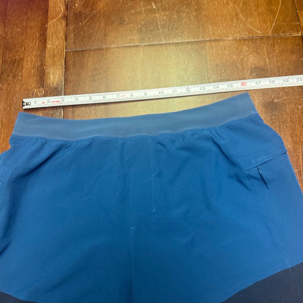 Lululemon Surge Shorts Mens L Blue Two Tone Lined Athletic M7ACWS - Picture 8 of 9
